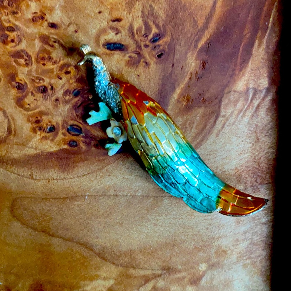 Peacock pin vintage